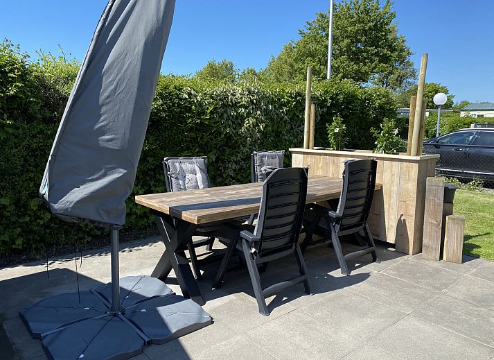 Guest house 5903550 - Holiday property Noord-Beveland - Vakantiehuis RBR 1021 - Beach Resort Kamperland