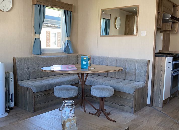 Guest house 5903550 - Holiday property Noord-Beveland - Vakantiehuis RBR 1021 - Beach Resort Kamperland