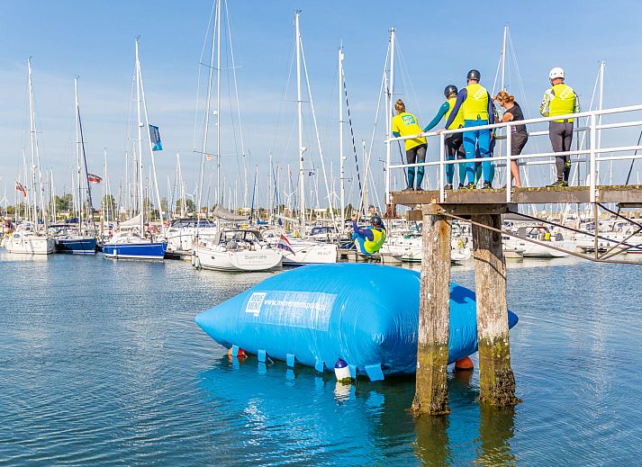 Guest house 5903550 - Holiday property Noord-Beveland - Vakantiehuis RBR 1021 - Beach Resort Kamperland