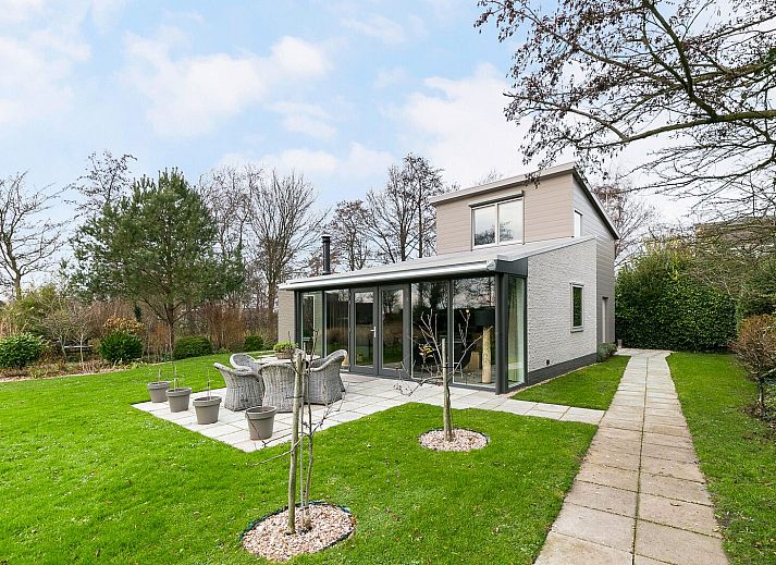 Verblijf 5903571 - Vakantiewoning Noord-Beveland - Dennenlaan 17 | Ruiterplaat