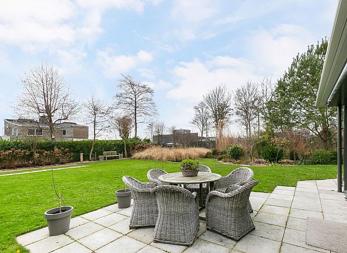 Verblijf 5903571 - Vakantiewoning Noord-Beveland - Dennenlaan 17 | Ruiterplaat