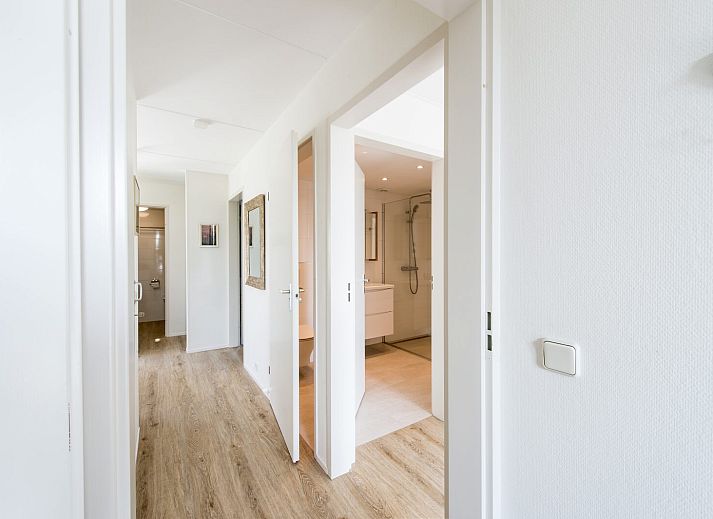 Dining area on the terrace of Ostrea 34, Roompot Beach Resort, Kamperland, ideal for outdoor dining.