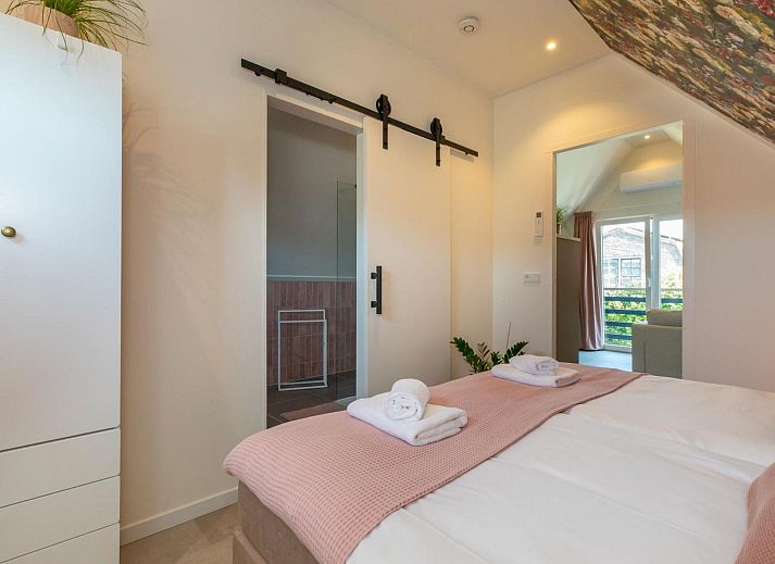 Guest house 590430 - Holiday property Noord-Beveland - Vakantiehuis Vintage Vibes Kortgene