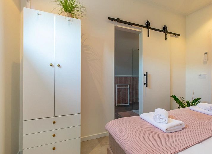 Guest house 590430 - Holiday property Noord-Beveland - Vakantiehuis Vintage Vibes Kortgene