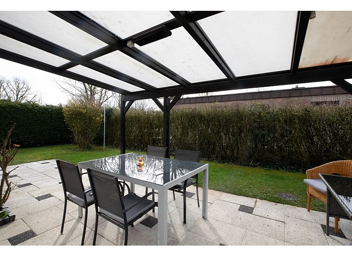 Guest house 590466 - Holiday property Noord-Beveland - Koekoesbloemwei 90