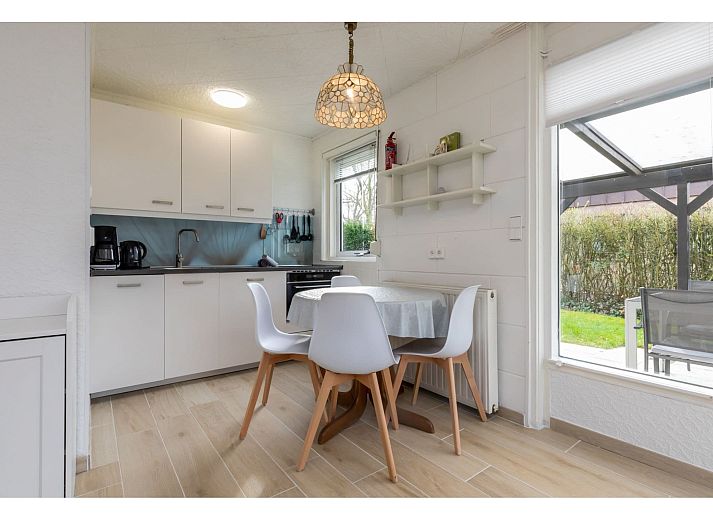 Guest house 590466 - Holiday property Noord-Beveland - Koekoesbloemwei 90