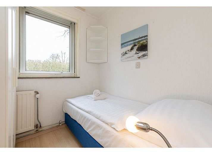 Guest house 590466 - Holiday property Noord-Beveland - Koekoesbloemwei 90