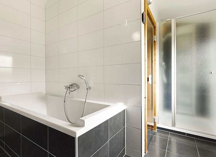 Guest house 6004105 - Bungalow Schouwen-Duiveland - Resort Haamstede | 2-persoons bungalow | 2AL