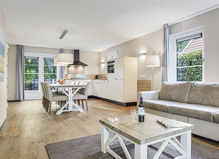 Unterkunft 6004108 - Bungalow Schouwen-Duiveland - Resort Haamstede | 8-persoons bungalow | 8E