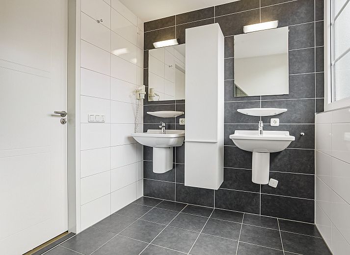 Unterkunft 6004108 - Bungalow Schouwen-Duiveland - Resort Haamstede | 8-persoons bungalow | 8E