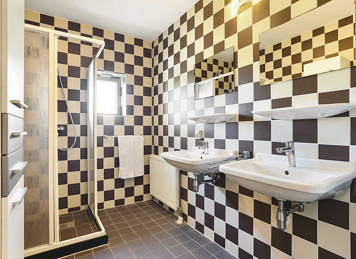 Unterkunft 6004109 - Bungalow Schouwen-Duiveland - Résidence 't Hof van Haamstede | 4-persoons Heerenhuisappar