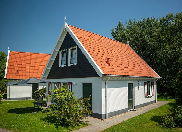 Guest house 6004111 - Bungalow Schouwen-Duiveland - Resort Haamstede | 4-persoons bungalow | 4B4
