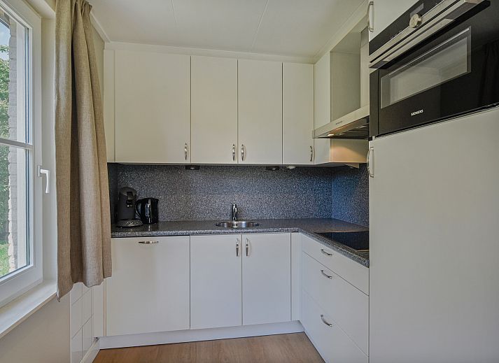 Guest house 6004114 - Bungalow Schouwen-Duiveland - Villapark Livingstone | 6-persoons villa | 6D2