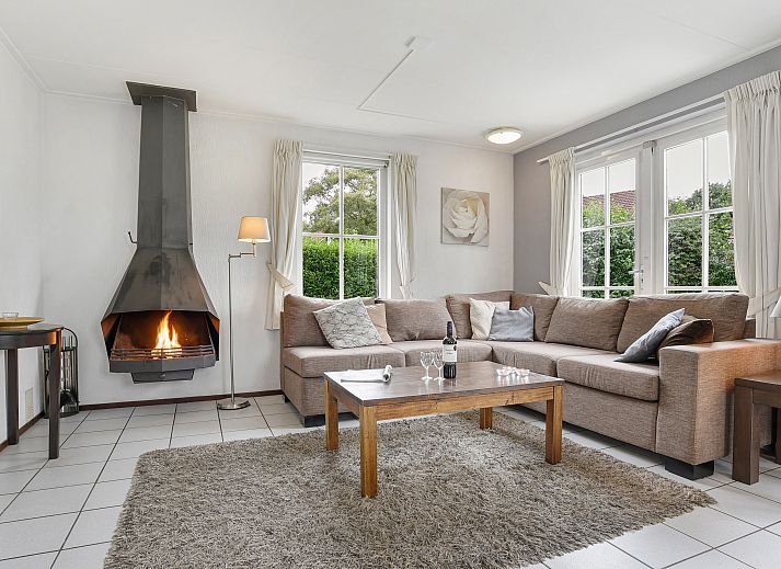 Villapark Livingstone 4-person villa 4BE in Burgh-Haamstede with spacious garden and modern terrace in Zeeland.