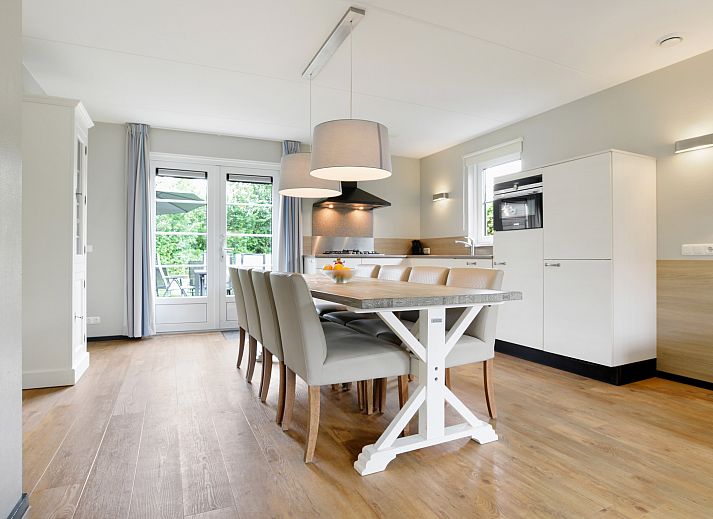 Guest house 6004139 - Bungalow Schouwen-Duiveland - Resort Haamstede | 8-persoons bungalow | 8EL