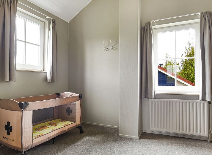 Guest house 6004146 - Bungalow Schouwen-Duiveland - Villapark Livingstone | 4-persoons villa | 4L