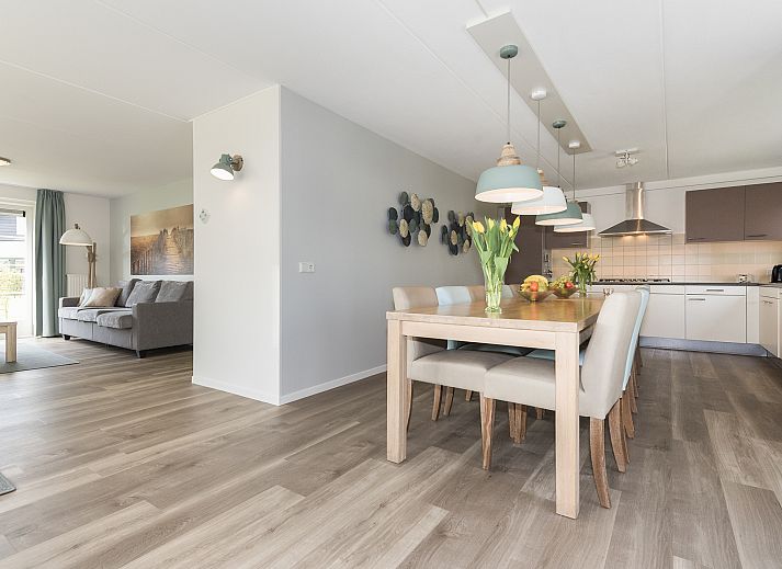 Guest house 6004151 - Bungalow Schouwen-Duiveland - Resort Haamstede | 12-persoons bungalow | 12G