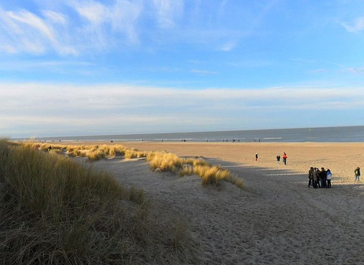 Knusse tweepersoonskamer in De Fazant vakantiehuis, Burgh-Haamstede, ideaal voor gezinnen in Zeeland.