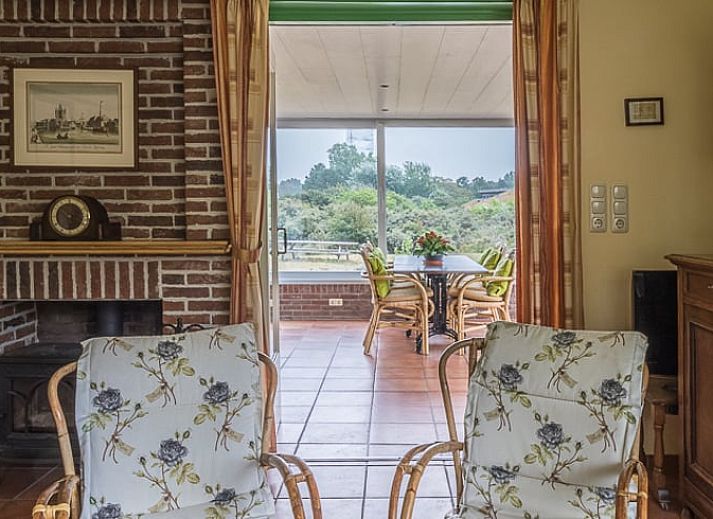 Charmantes Ferienhaus Cottage in Burgh-Haamstede mit Terrasse in der Natur von Schouwen-Duiveland, Zeeland.