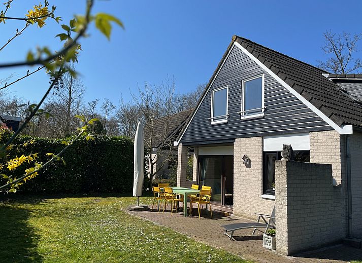Verblijf 600427 • Vakantiewoning Schouwen-Duiveland • Vrijstaande 5-persoons vakantiewoning vlakbij het strand in 