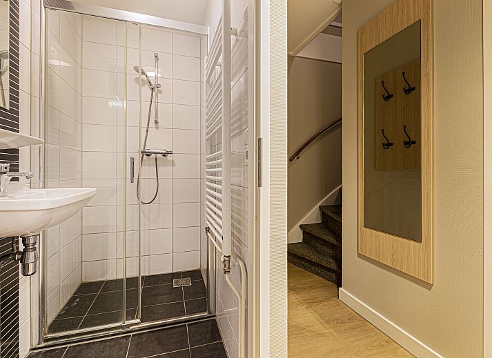 Guest house 600439 - Bungalow Schouwen-Duiveland - Villapark Livingstone | 6-persoons villa | 6C1