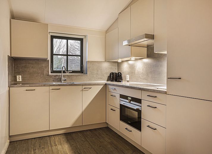 Unterkunft 600443 - Bungalow Schouwen-Duiveland - Duinpark 't Hof van Haamstede | 8-persoons bungalow | 8EL1