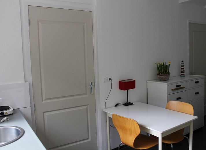 Veranda van Zeeland aan Zee vakantiehuis in Burgh-Haamstede, Schouwen-Duiveland, Zeeland.