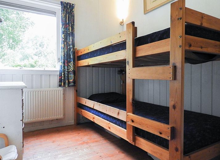 Bosrijke omgeving bij VZ345 Vakantiehuis Burgh-Haamstede in Schouwen-Duiveland.