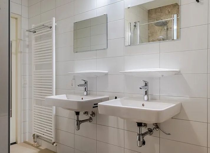 Verblijf 600476 - Bungalow Schouwen-Duiveland - Résidence 't Hof van Haamstede | 4-persoons Heerenhuisappar