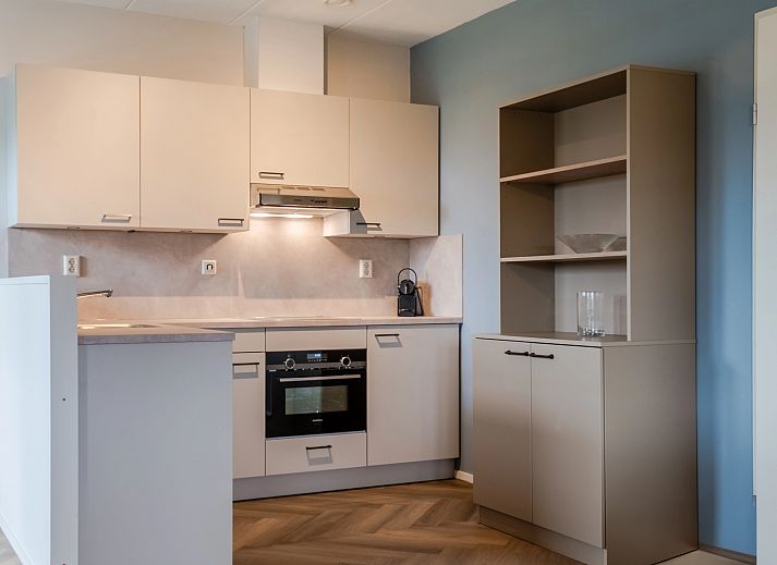 Guest house 600486 - Bungalow Schouwen-Duiveland - Résidence 't Hof van Haamstede | 4-persoons Heerenhuisappar