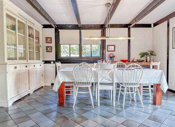 Charmantes Ferienhaus Rosegarden in Bruinisse, Zeeland mit grosser Veranda.