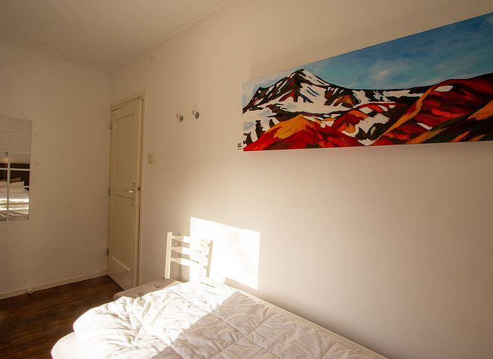 Eingang zum Holiday home Duinweg 12 in Renesse, einem gemuetlichen Ferienhaus in Schouwen-Duiveland, Zeeland.