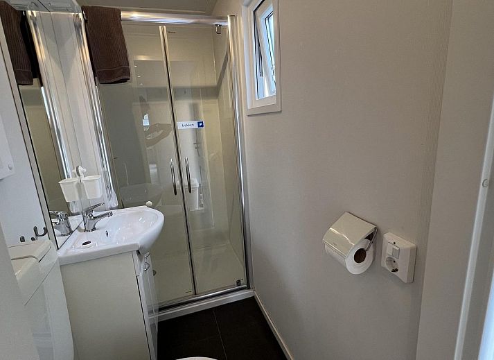 Guest house 6007202 - Holiday property Schouwen-Duiveland - VZ677 Vakantiechalet Duif 272 Renesse