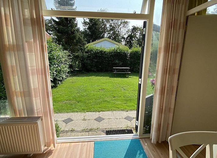 VZ891 Vakantiehuis in Renesse met gezellige buitenruimte en groene omgeving, Schouwen-Duiveland, Zeeland.
