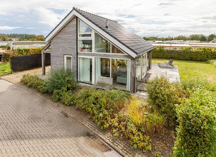 Guest house 6007215 - Holiday property Schouwen-Duiveland - Zonnedorp Kavel 10 Renesse | Villa near the Beach & with Spa