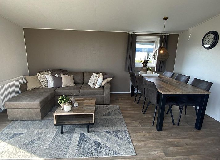 VZ804 Ferienchalet Arend 1833 Renesse mit Terrasse in Schouwen-Duiveland, Zeeland