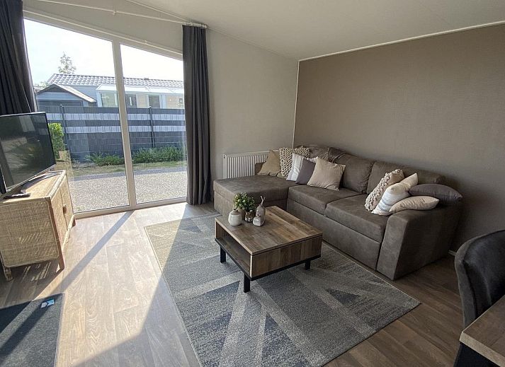 Aussenansicht von VZ804 Ferienhaus Arend 1833 Renesse in Zeeland mit Garten