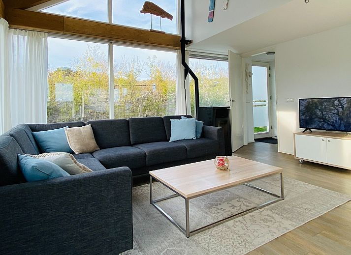 Ferienhaus Zonnedorp 29 Strandloper mit Sonnenterrasse in Renesse, Schouwen-Duiveland, Zeeland.