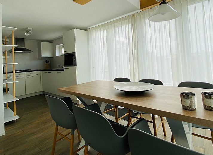 Aussenansicht des Ferienhauses Zonnedorp 29 Strandloper mit Terrasse und Garten in Renesse, Zeeland.