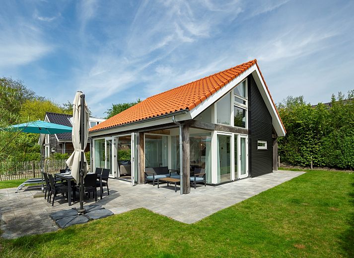 Verblijf 600760 • Bungalow Schouwen-Duiveland • VZ216 Groepsaccommodatie Renesse