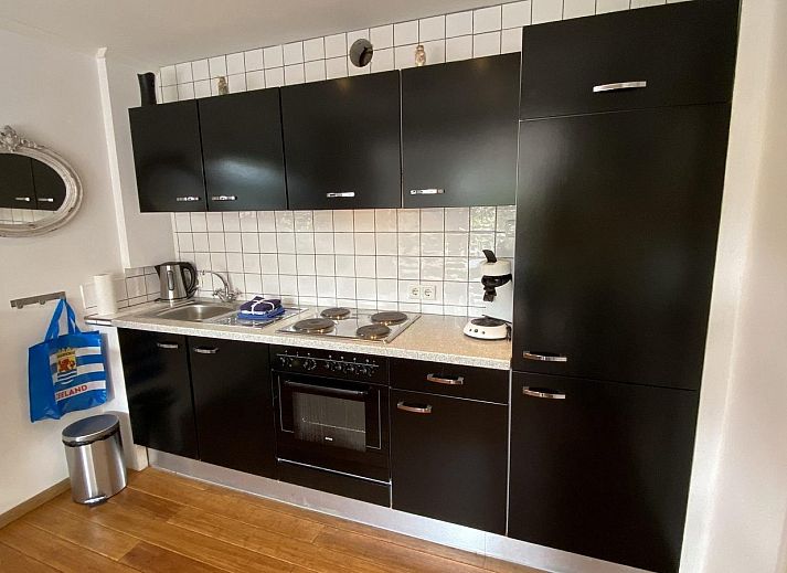 Gemuetliche Terrasse im VZ735 Apartment Renesse, Ferienunterkunft in Schouwen-Duiveland.