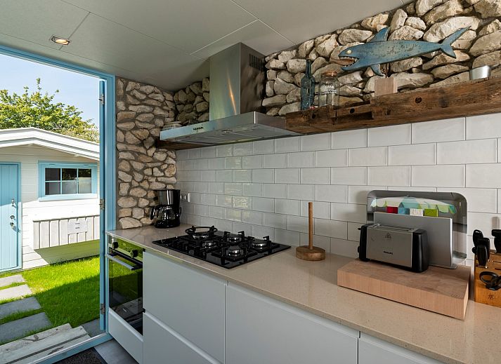 Comfortabel terras bij Vakantiewoning Het Ongerepte 14 Zeeuws Zusje in Renesse, Zeeland.