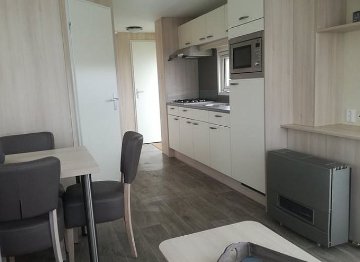 Vakantiehuisje in Kerkwerve met ruime tuin, Schouwen-Duiveland, Zeeland.