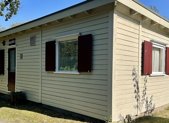 Guest house 600905 - Chalet Schouwen-Duiveland - Vakantiewoning Populierenlaan 13, &quot;Veldzicht&quot;