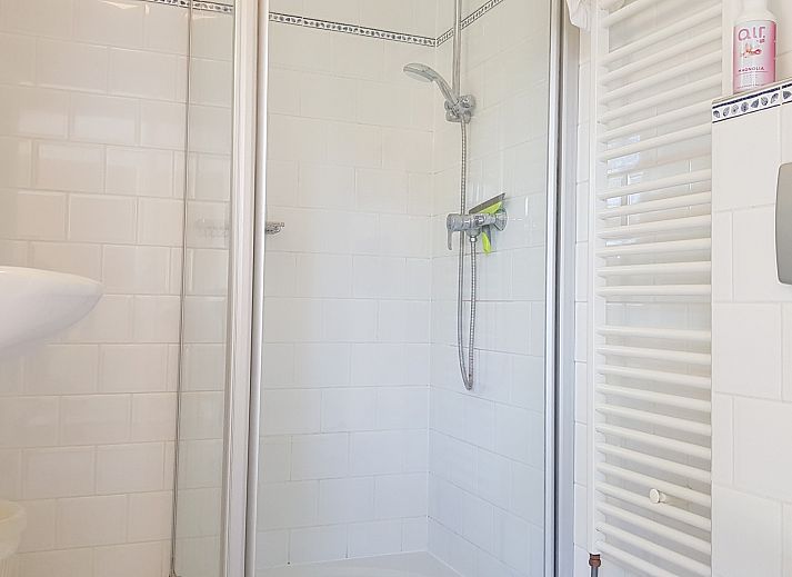 Guest house 600907 - Holiday property Schouwen-Duiveland - Noorse vakantiewoning Duinroosweg 8