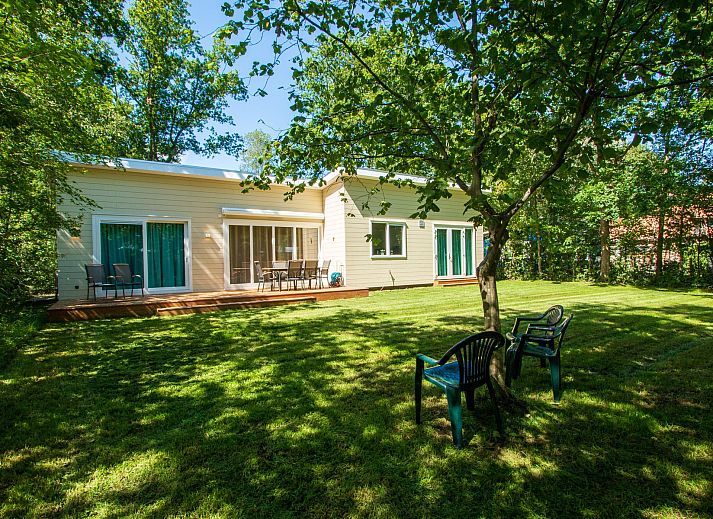 Verblijf 600924 • Bungalow Schouwen-Duiveland • Vakantiewoning Acacialaan 7 "De Zilvermeeuw"