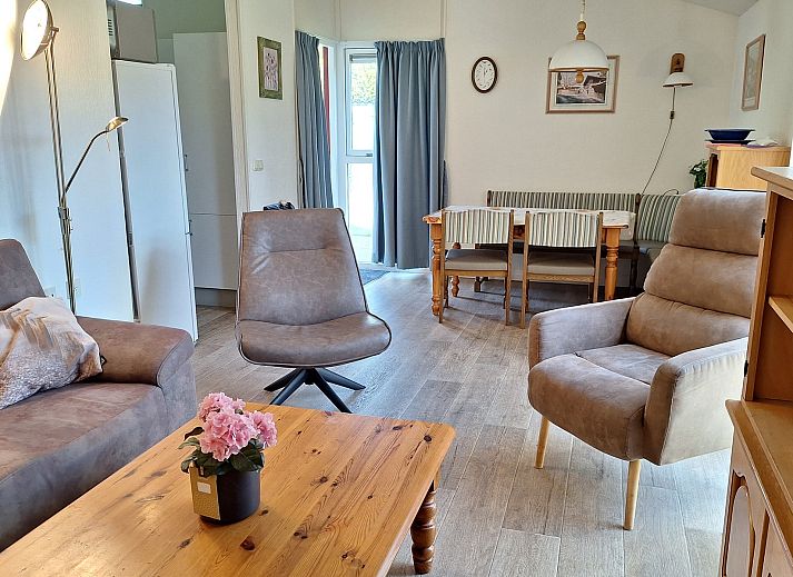 Guest house 601003 - Chalet Schouwen-Duiveland - Vakantiebungalow Beachpark 67, Park 2