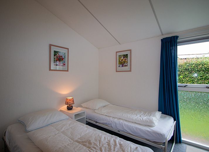 Guest house 601003 - Chalet Schouwen-Duiveland - Vakantiebungalow Beachpark 67, Park 2
