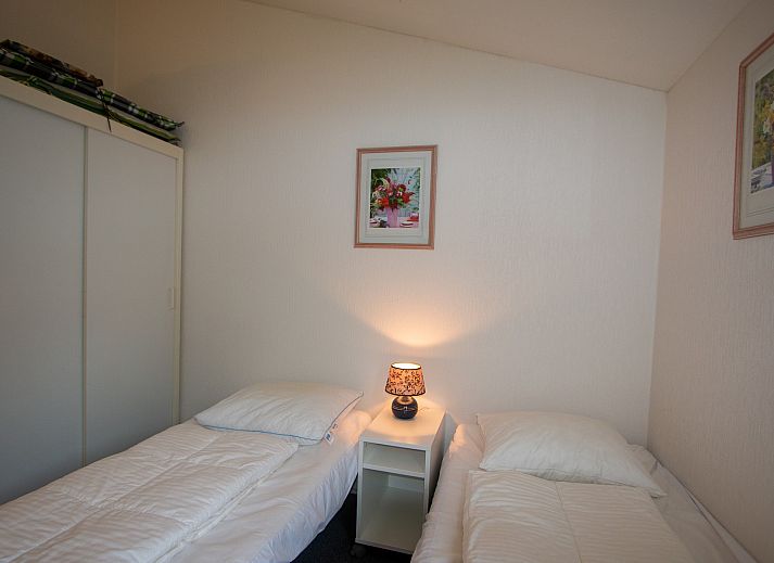 Guest house 601003 - Chalet Schouwen-Duiveland - Vakantiebungalow Beachpark 67, Park 2