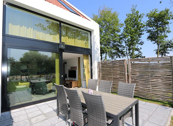 Guest house 601007 - Holiday property Schouwen-Duiveland - Vakantiehuis &quot;Duinhuis 11&quot;